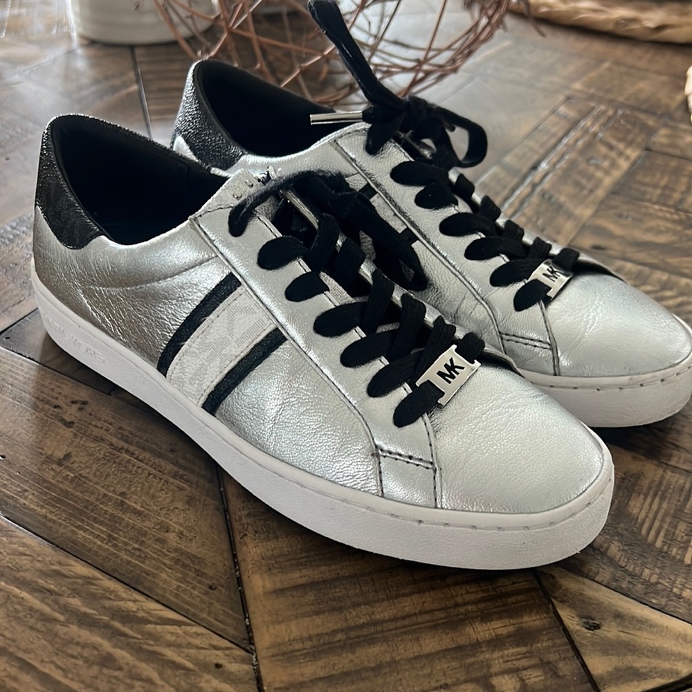 Michael Kors Sneakers